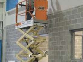 7.5m Electric Scissor Lifts available for hire - picture0' - Click to enlarge