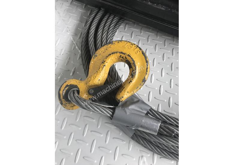 Used black rat Black Rat Wire Rope Winch Manual Operation 4WD Recovery