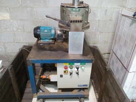 Fordath VSD Laboratory Mixer Muller - picture0' - Click to enlarge