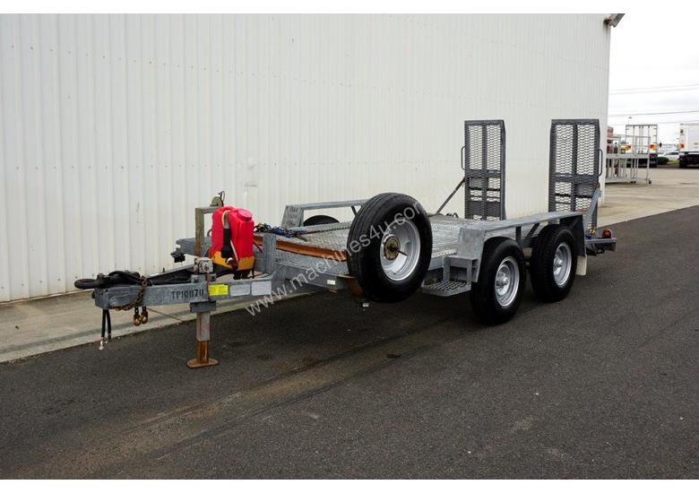 caption 1996 Rogers & Sons Dual Axle Galvanised Plant Trailer