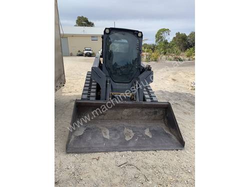 Bobcat compact tracked loader (second hand)