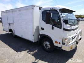2008 Hino Dutro 300 Series 616 - picture0' - Click to enlarge