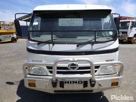 2008 Hino Dutro 300 Series 616 - picture1' - Click to enlarge