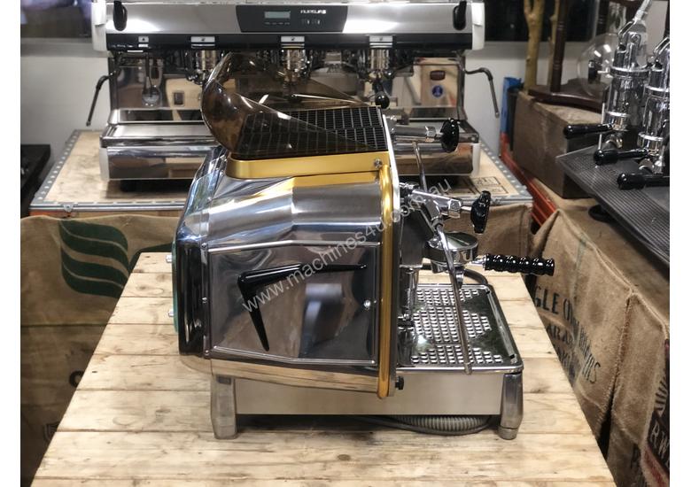 Used faema E61 LEGEND Coffee Machines in , Listed on Machines4u
