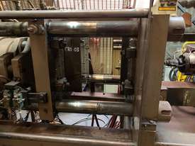 Johns CF900 90T Injection Moulder - picture1' - Click to enlarge