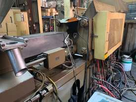 Johns CF900 90T Injection Moulder - picture2' - Click to enlarge