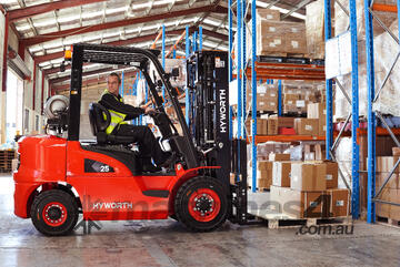 Hyworth 2.5T Gas Forklift from $26 per day!