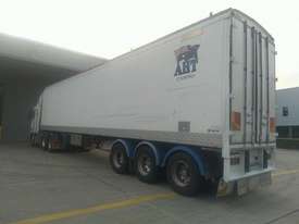 Barker Triaxle - picture2' - Click to enlarge