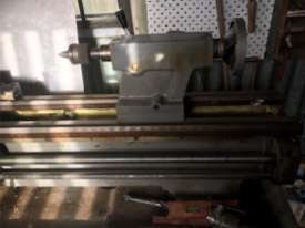 HERLESS METAL LATHE - picture0' - Click to enlarge