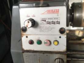 HERLESS METAL LATHE - picture2' - Click to enlarge