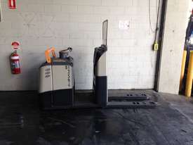 Electric Forklift Rider Pallet PCS Series 2011 - picture1' - Click to enlarge