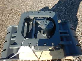 Mustang GRP250 Rotating Grapple - picture2' - Click to enlarge
