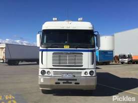 2003 Freightliner Argosy - picture1' - Click to enlarge