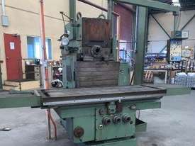 Universal Knee Type Milling Machine - picture0' - Click to enlarge