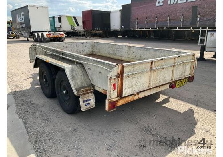 Buy Used scania 1987 Olympic Trailers Sleeper Cab Trucks in , Listed