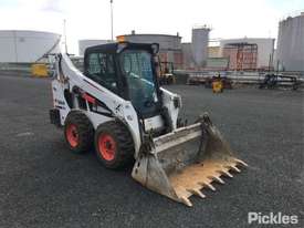 2015 Bobcat S590 - picture0' - Click to enlarge