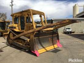 1991 Caterpillar D6H - picture0' - Click to enlarge