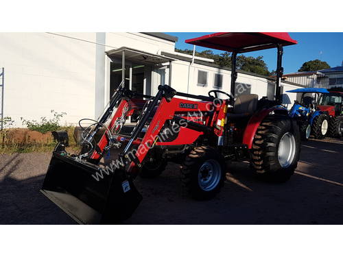 Case IH 37hp 4wd tractor with 4in1 loader
