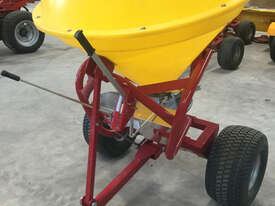 Iris IPS 340 ATV TOWED SPREADER Fertilizer/Manure Spreader Fertilizer/Slurry Equip - picture0' - Click to enlarge