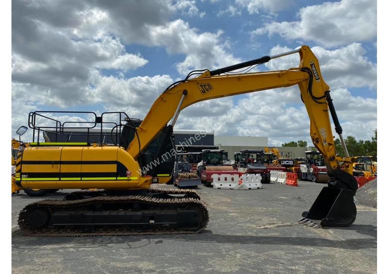 caption 2008 JCB JS220 EXCAVATOR U3901