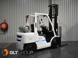 Nissan 3 Tonne Forklift LPG EFI 4500mm Lift Height Sideshift 6610 Hours 2016 Series - picture1' - Click to enlarge