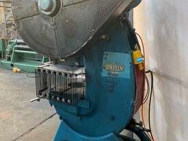 John Heine 203A Series 3 Power Press 30 ton - picture2' - Click to enlarge