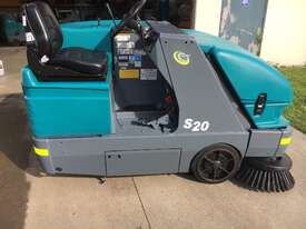 Tennant S20LPG  Ride on Sweeper - picture0' - Click to enlarge