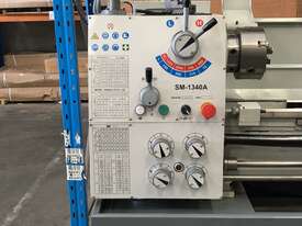 Showroom Demo Model Save $600 - Feature Packed 1000mm Bed Lathe With The Lot 240Volt - picture0' - Click to enlarge