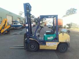 Komatsu FG25HT14 - picture2' - Click to enlarge