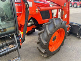 Kioti RX7620 FWA/4WD Tractor - picture0' - Click to enlarge