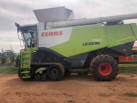 Claas LEXION 750 Header(Combine) Harvester/Header - picture0' - Click to enlarge