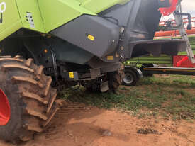 Claas LEXION 750 Header(Combine) Harvester/Header - picture1' - Click to enlarge