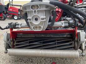 Toro Greensmaster 3400 Triflex - picture1' - Click to enlarge