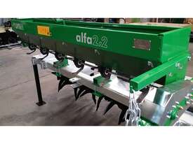 UNIA ALFA 170 7 OUTLET SEED BOX (2.6M) - picture0' - Click to enlarge