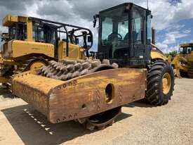 2007 Caterpillar CP633E Roller  - picture0' - Click to enlarge
