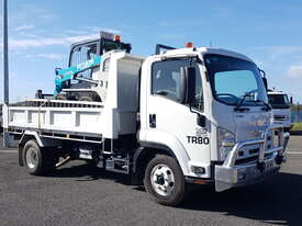 Isuzu FRR500 4×2 Tipper & Toyota 5SDK8 Skid Steer Combo for Hire - picture2' - Click to enlarge