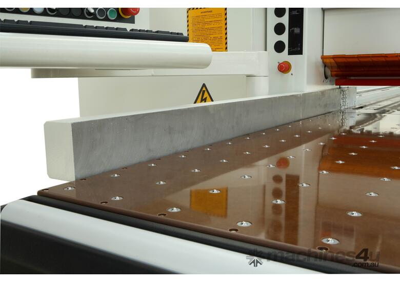 caption SCM Gabbiani S115 Beam Saw