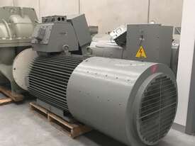 520 kw 700 hp 4 pole 1490 rpm 415 volt Foot Mount 355 frame AC Electric Motor Alstom set up for VSD - picture1' - Click to enlarge