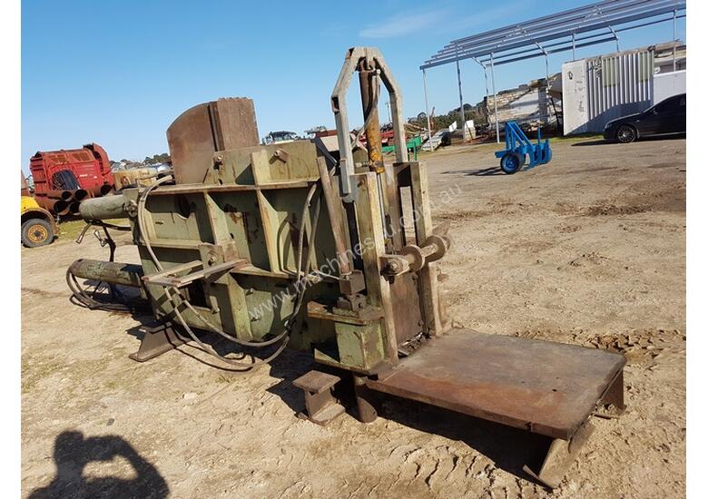 LINDEMAN NON-FERROUS SCRAP METAL PRESS