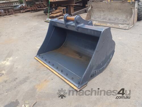 Brand New, 13-14 Tonne 1500mm Mud Bucket with Double Bevel Bolt on Edge 2 year manufacturer warranty