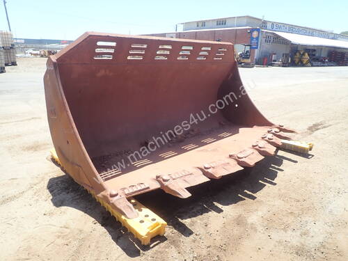 3500mm OM Spade Mouth Loader Bucket with Hitch (To Suit 980H Wheel Loader)