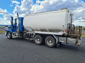 Kenworth T408 Fuel/Lube Tanker Truck - picture2' - Click to enlarge