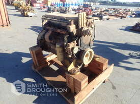 CATERPILLAR 6 CYLINDER DIESEL ENGINE - picture0' - Click to enlarge