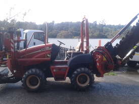 RT55 trencher , 175 hrs , side shift , front hoe , - picture1' - Click to enlarge