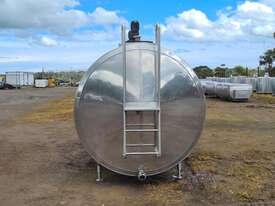 STAINLESS STEEL TANK, MILK VAT 8600lt - picture0' - Click to enlarge