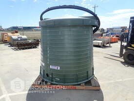 WATER TANK - picture0' - Click to enlarge