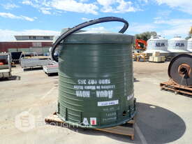 WATER TANK - picture0' - Click to enlarge