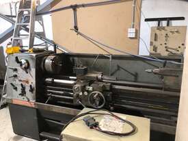 Colchester lathe metal   working  - picture0' - Click to enlarge