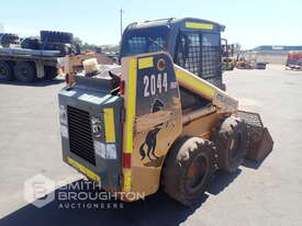 MUSTANG 2044 SKID STEER LOADER - picture0' - Click to enlarge