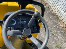 Wacker RD16 Vibrating Roller Roller/Compacting - picture1' - Click to enlarge